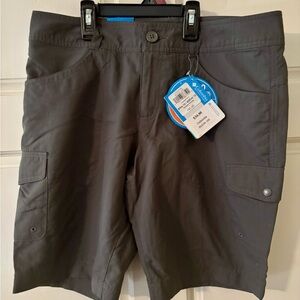 Columbia Men's Dark Gray Cargo Shorts